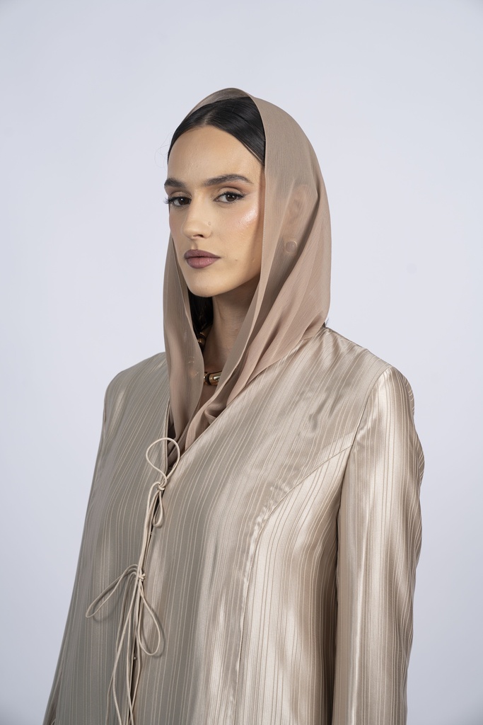 Slipped In - Beige