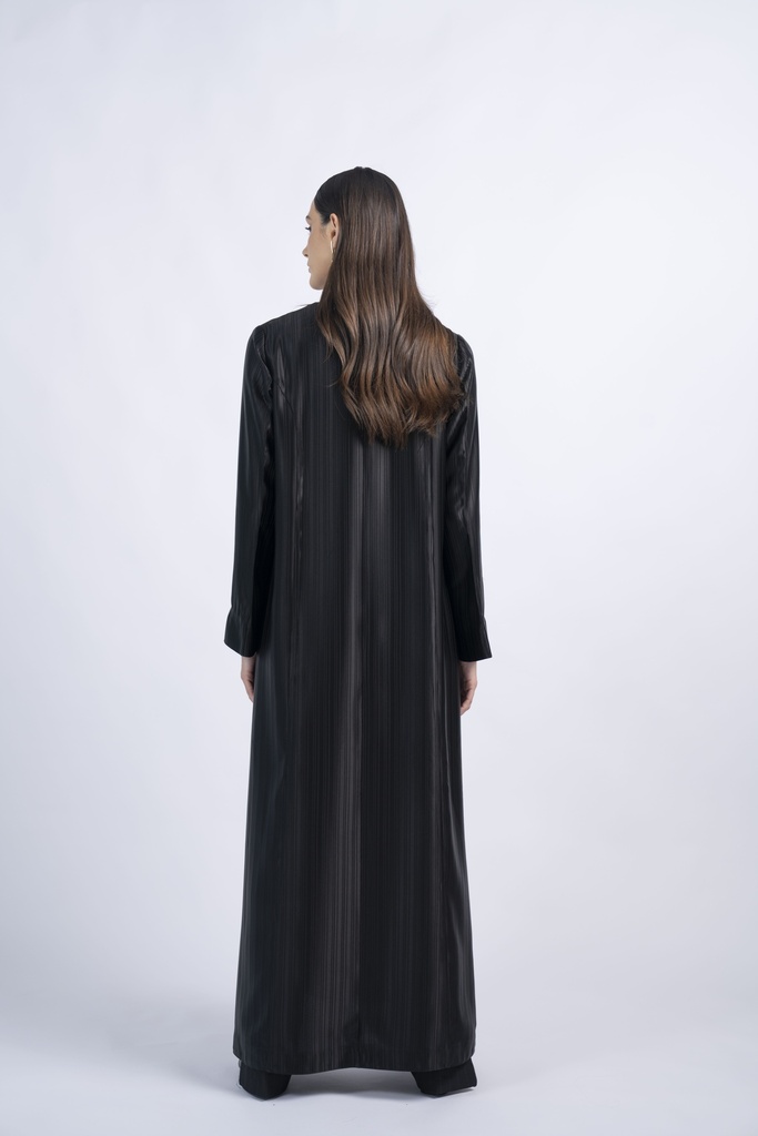 Slipped In - Black