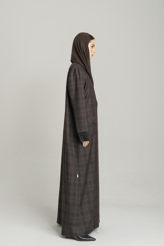 Whales Brown Black